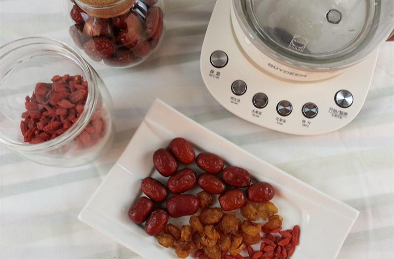 【补血养气】暖身枣圆汤