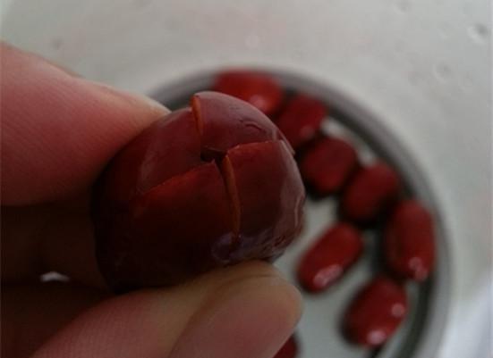 【补血养气】暖身枣圆汤